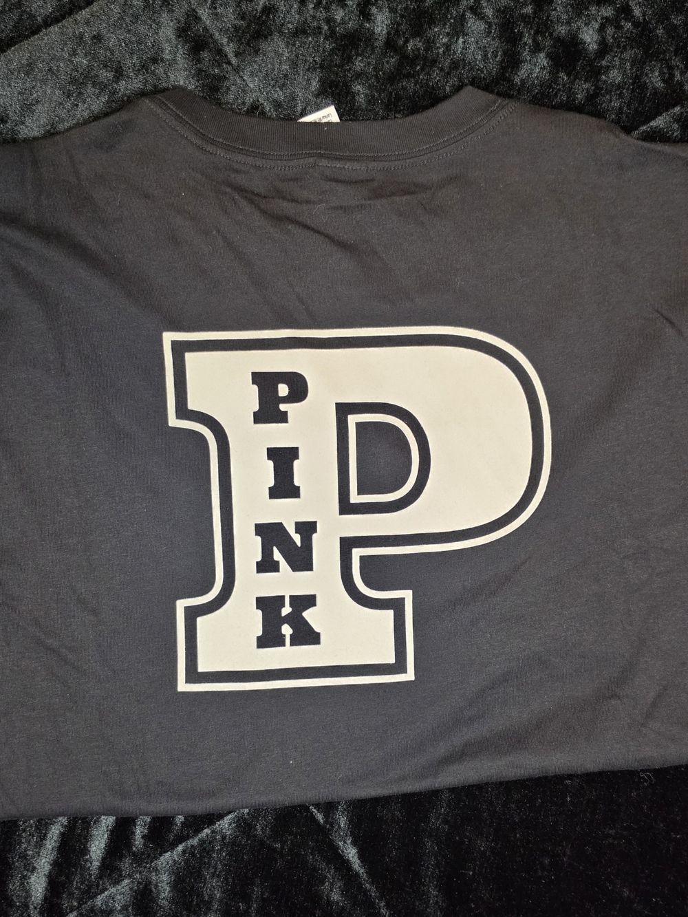 PINK Oversized Letter P Graphic Tee in Black